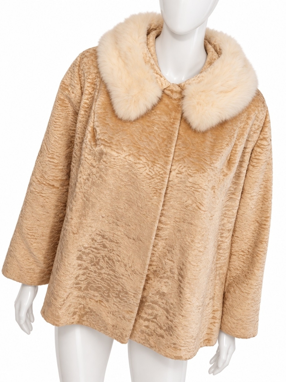 Vintage Custom Champagne Textured Velvet Jacket W/Fur Collar 🔥